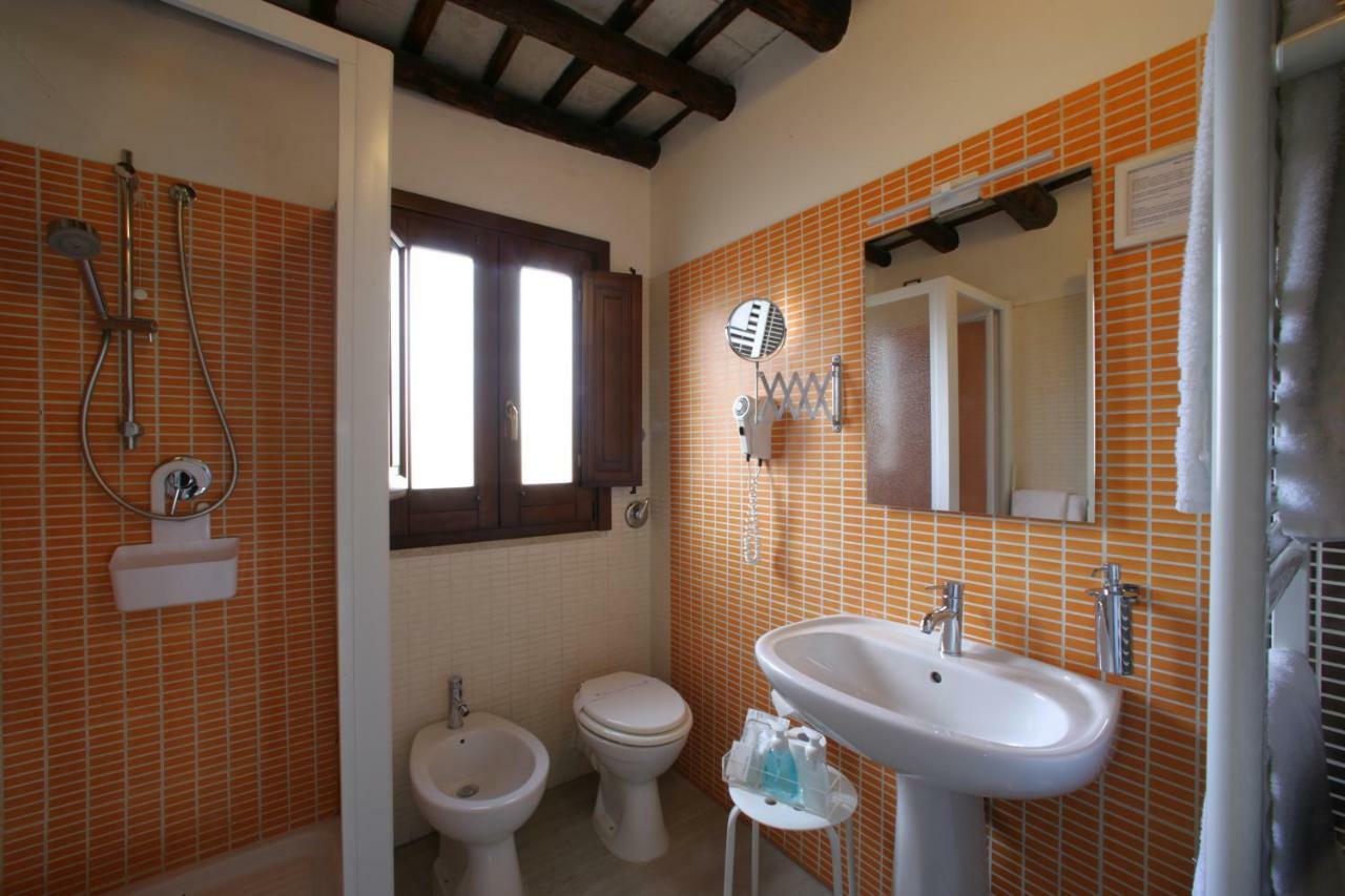 I Colori Del Vento B&B Валдериче Екстериор снимка
